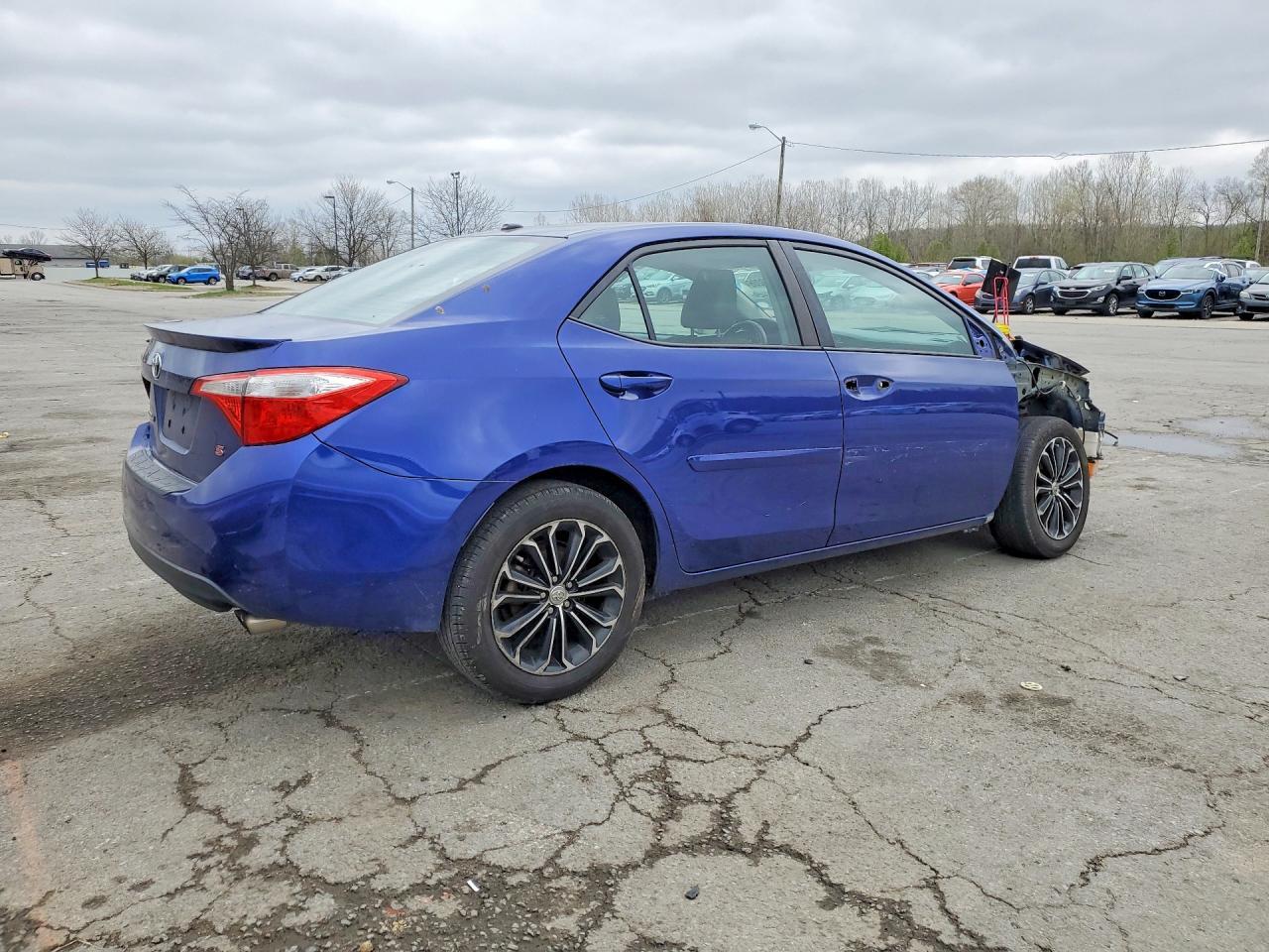 2015 Toyota Corolla S Plus - Фото 3