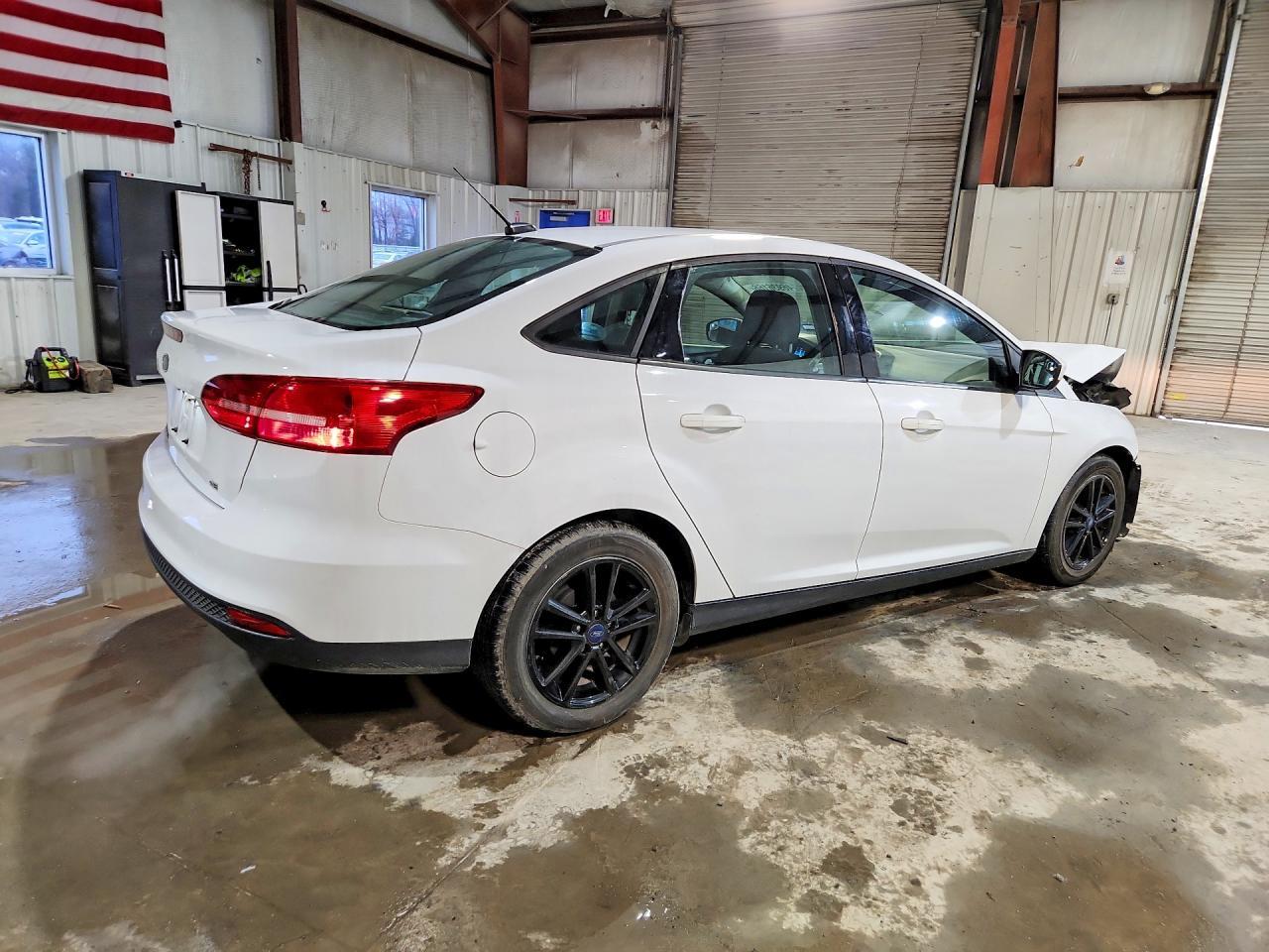 2018 Ford Focus Se - Image 3