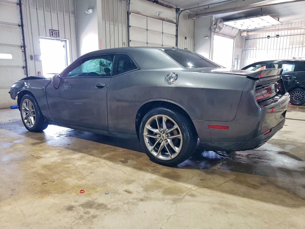 2022 Dodge Challenger Gt - Фото 2