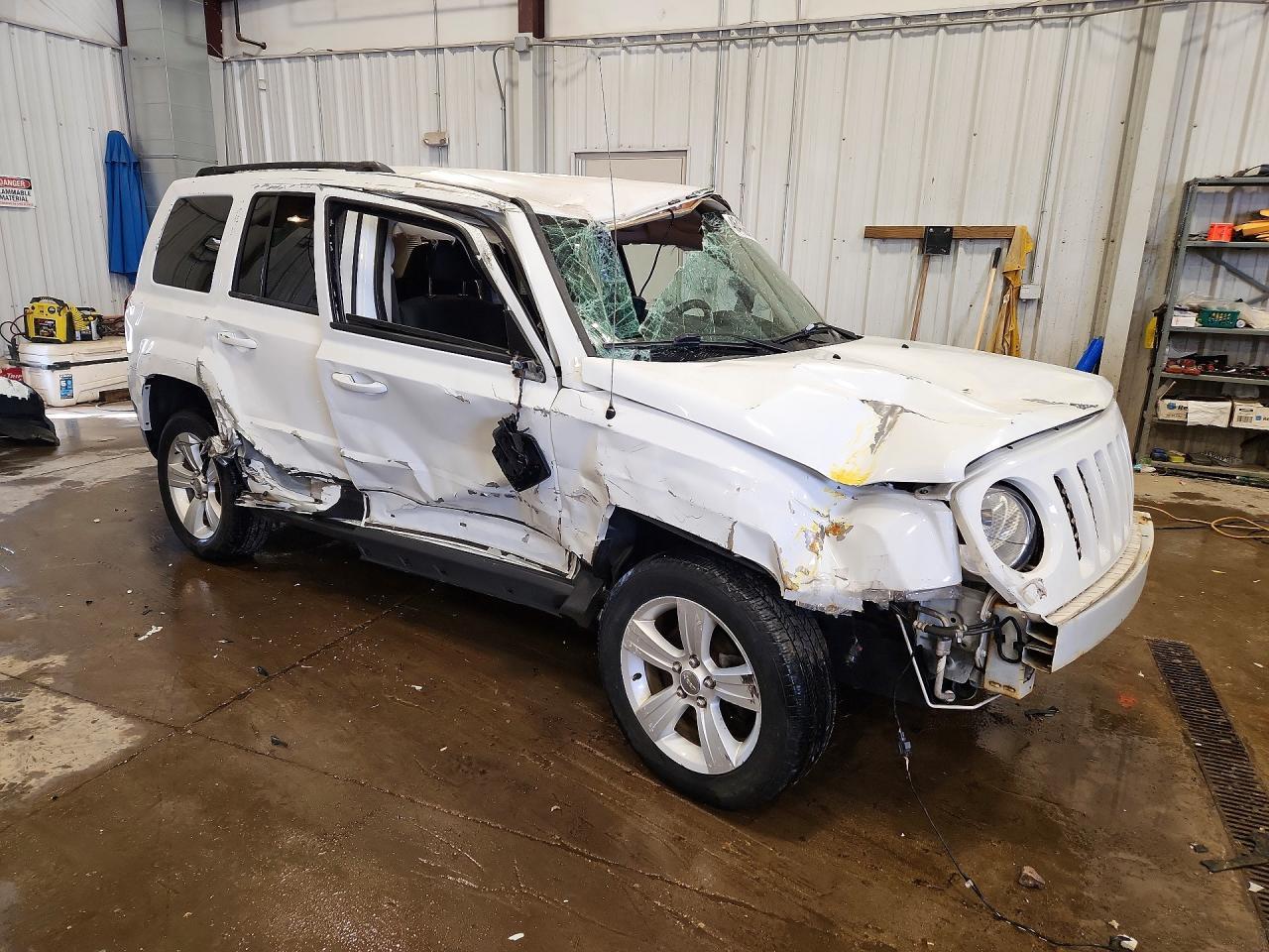 2015 Jeep Patriot Latitude - Фото 4