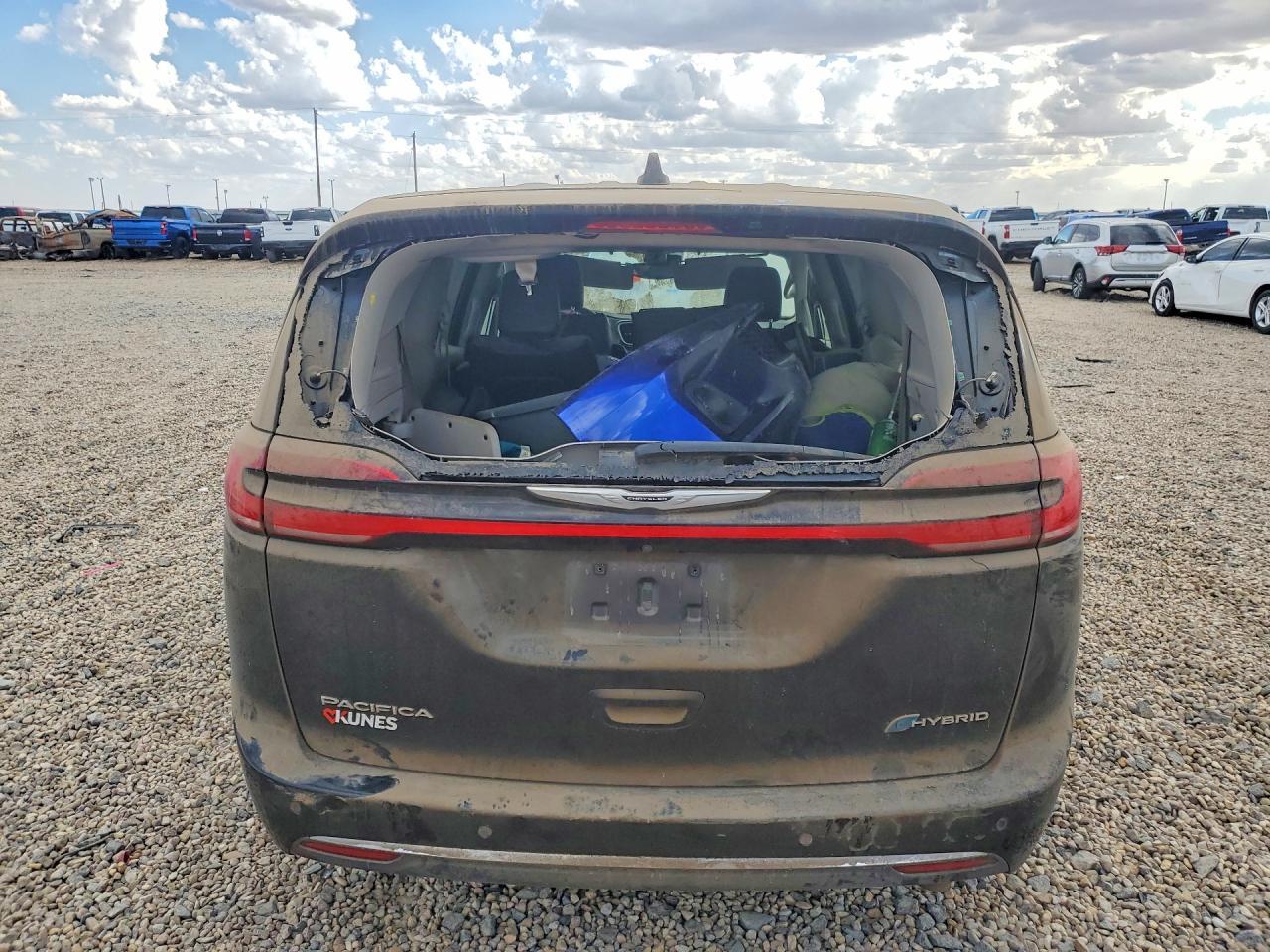 2022 Chrysler Pacifica Hybrid Touring L - Фото 6