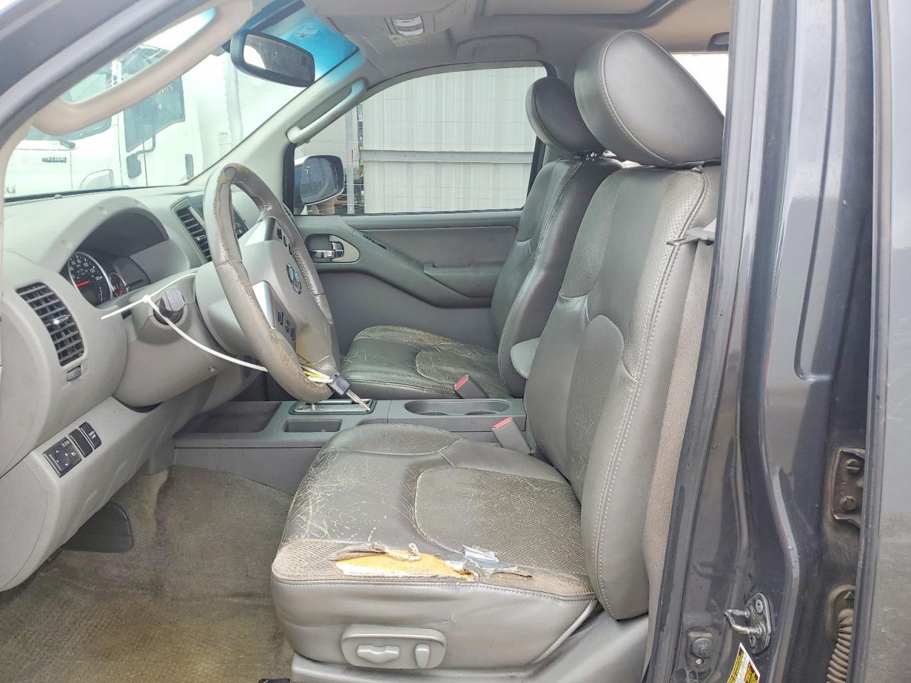 2010 Nissan Frontier Se V6 - Фото 7