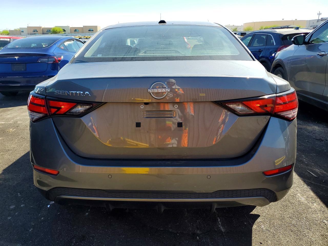 2025 Nissan Sentra Sv - Фото 6