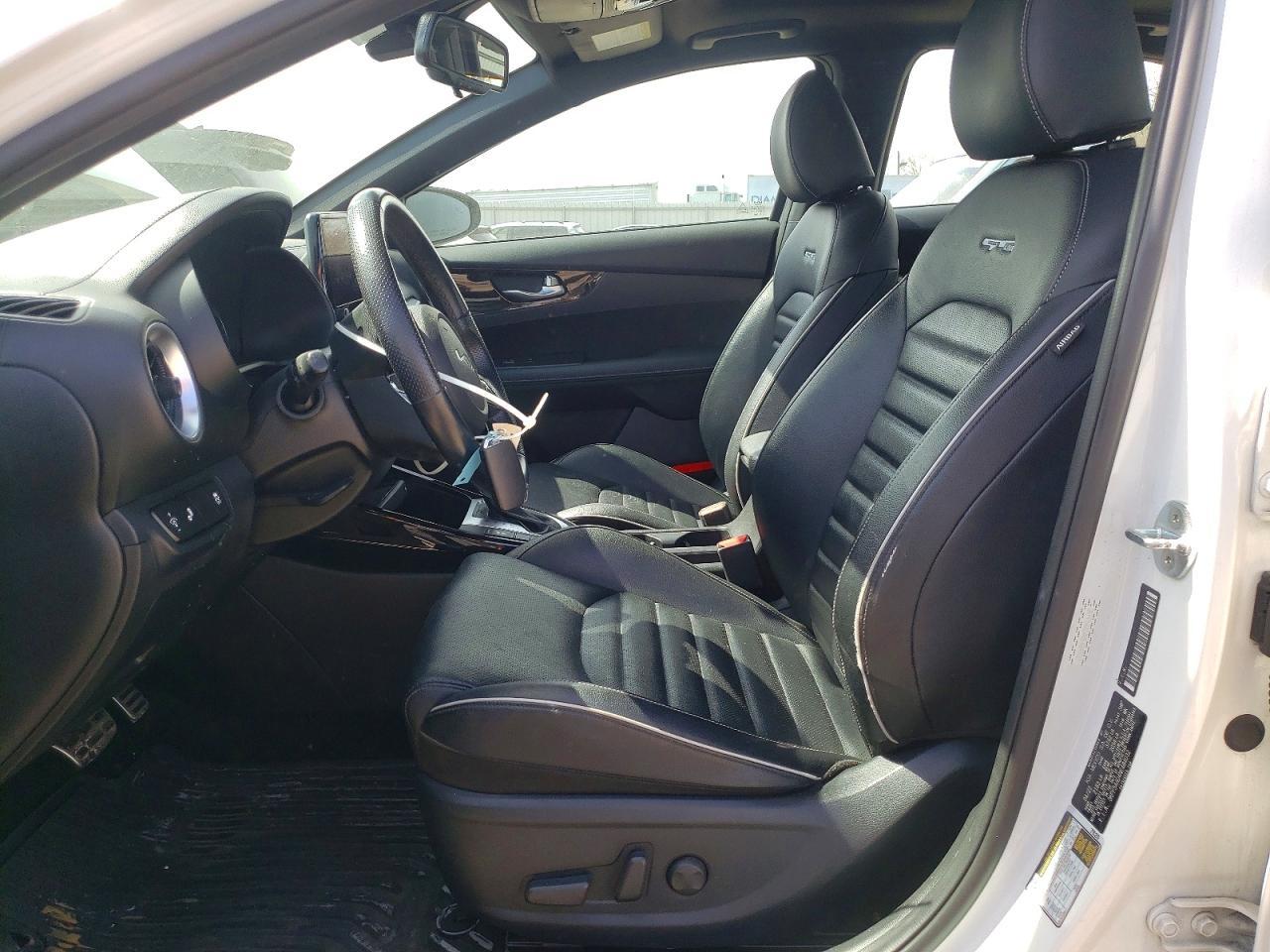 2022 Kia Forte Gt-Line - Фото 7