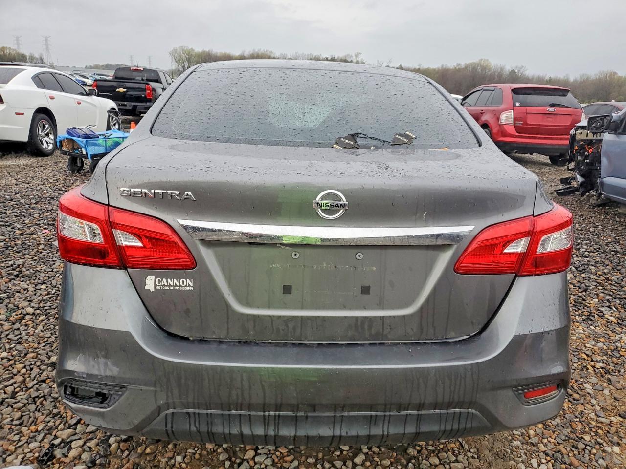 2019 Nissan Sentra S - Фото 6