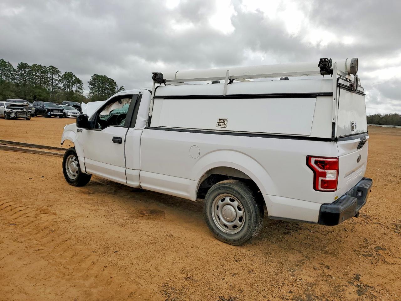 2020 Ford F150 - Фото 2