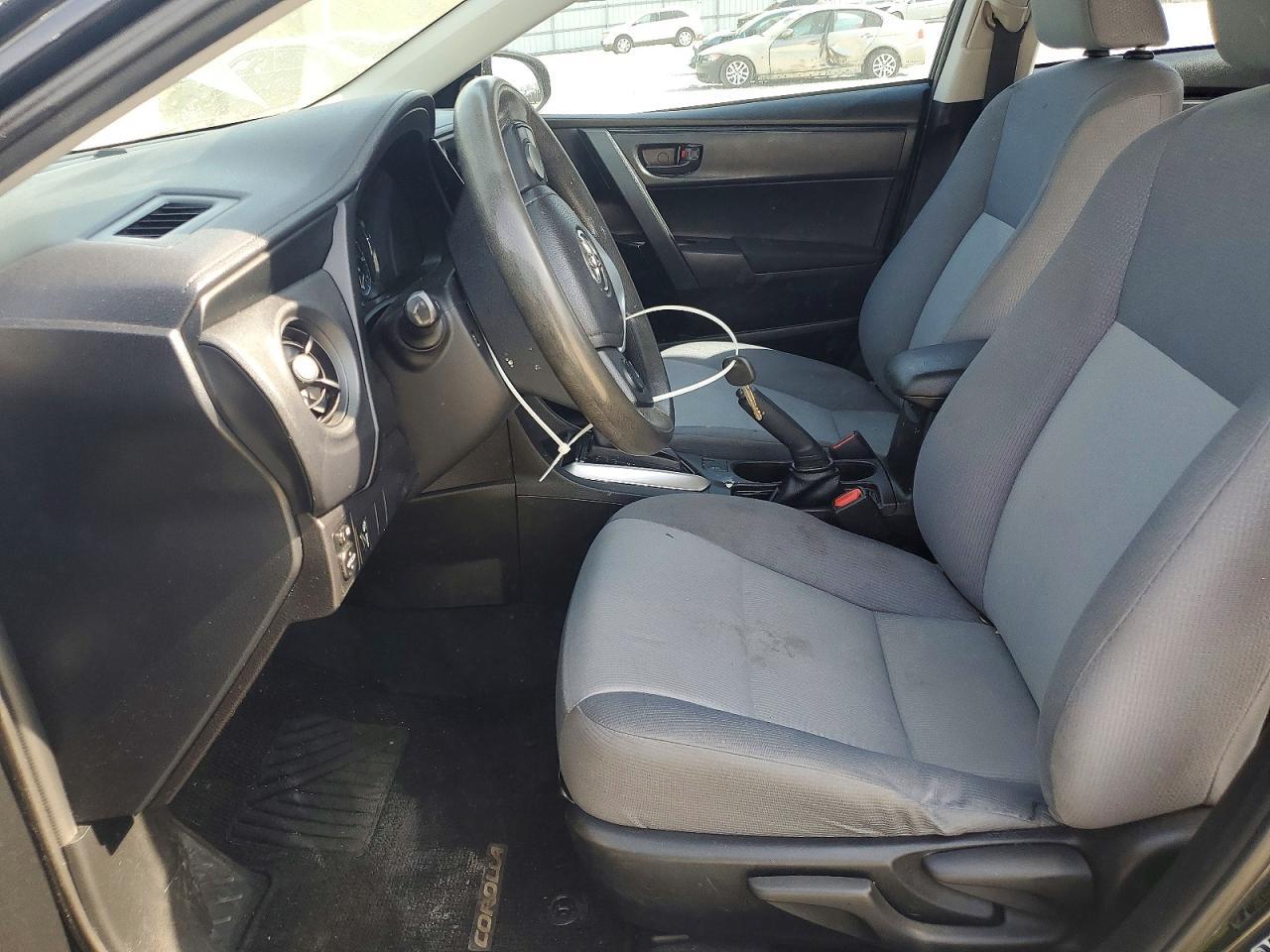 2017 Toyota Corolla L - Фото 7