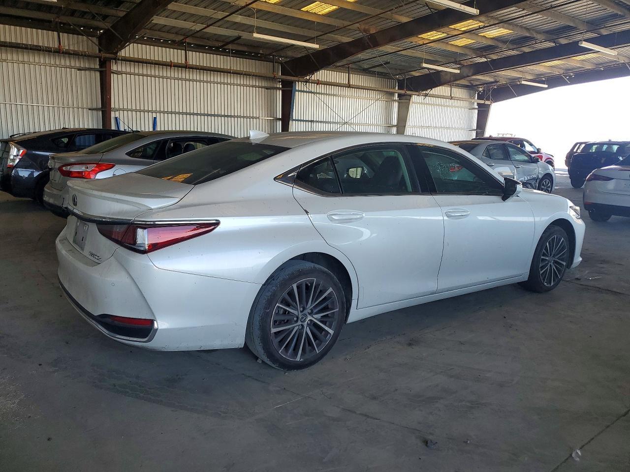 2025 Lexus Es 300H Base - Фото 3