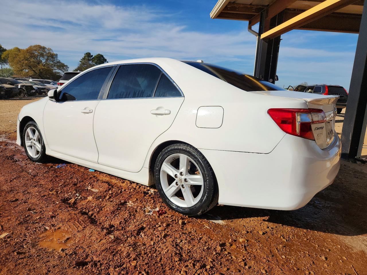 2012 Toyota Camry Se - Фото 2