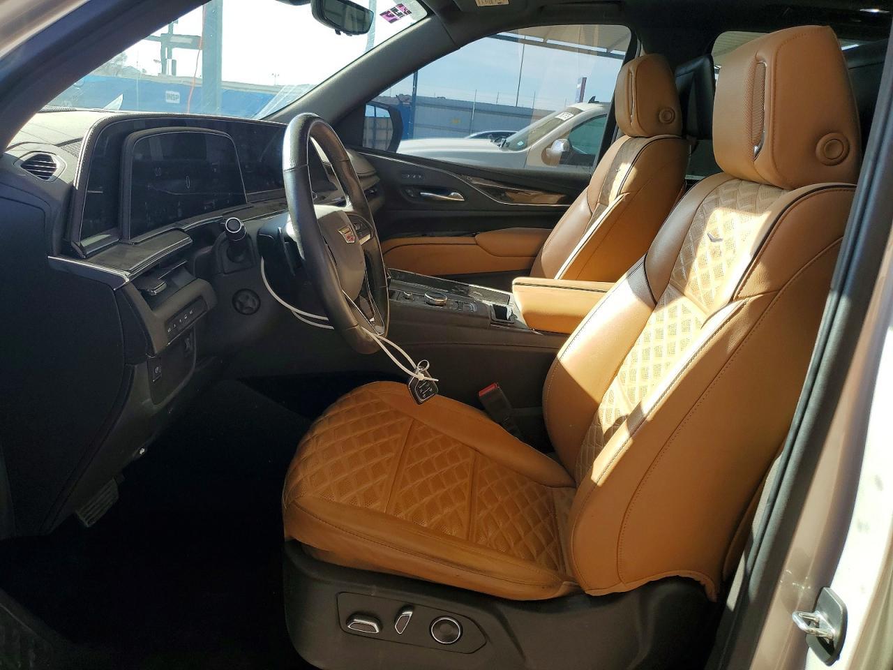 2021 Cadillac Escalade Premium Luxury - Фото 7
