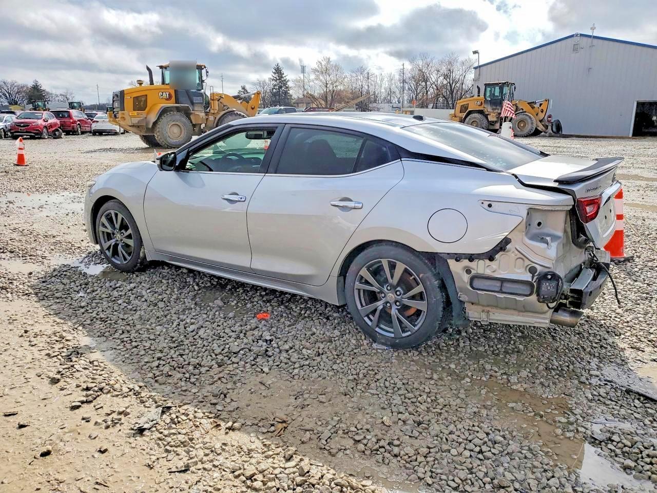 2017 Nissan Maxima Platinum - Фото 2