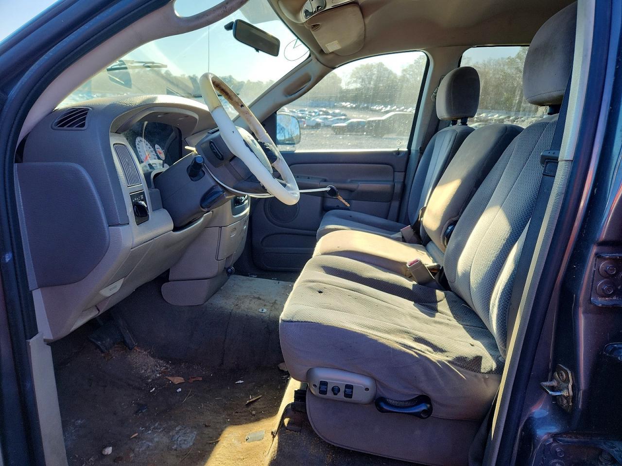 2004 Dodge Ram 1500 St - Фото 7