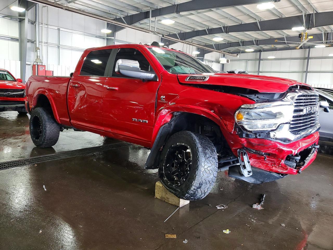 2021 Ram 2500 Laramie - Фото 4