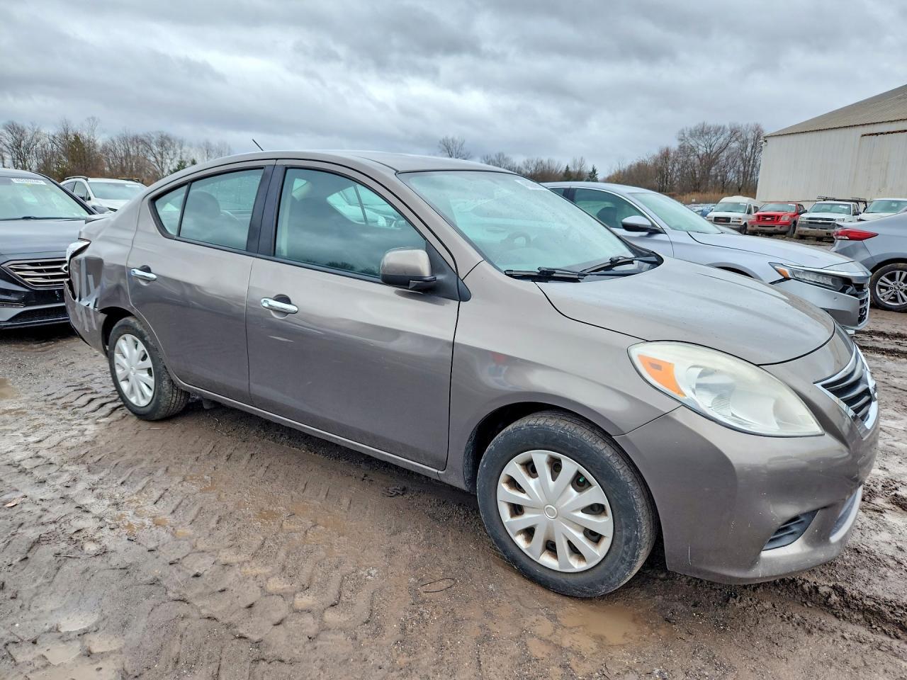 2014 Nissan Versa 1.6 Sv - Фото 4