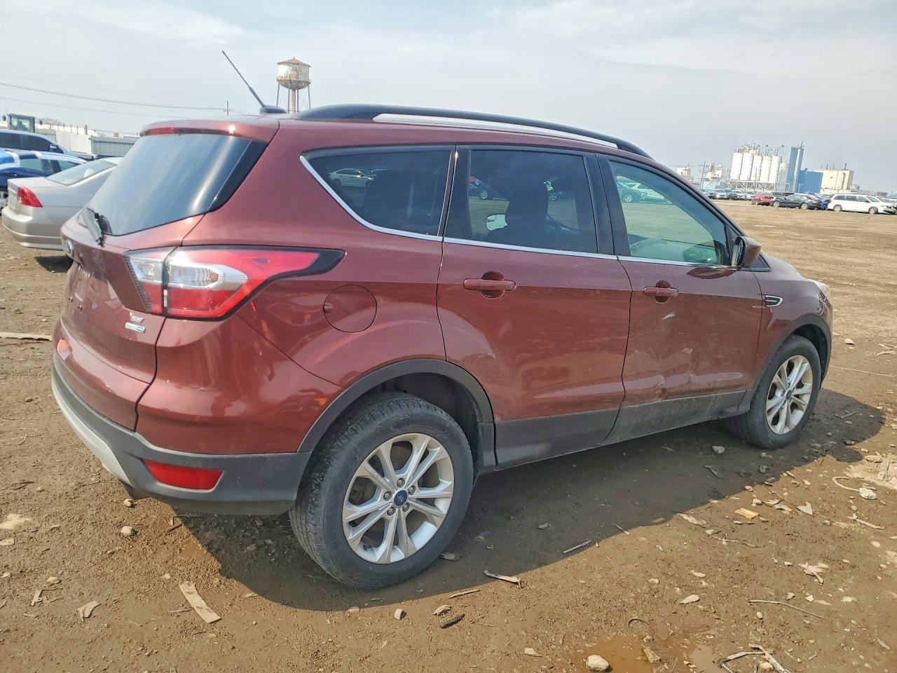 2018 Ford Escape Se - Фото 3