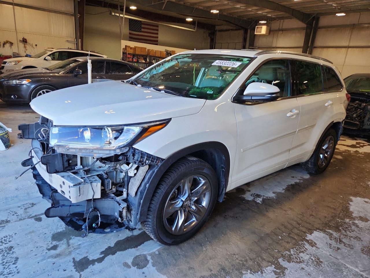 2019 Toyota Highlander Limited Platinum