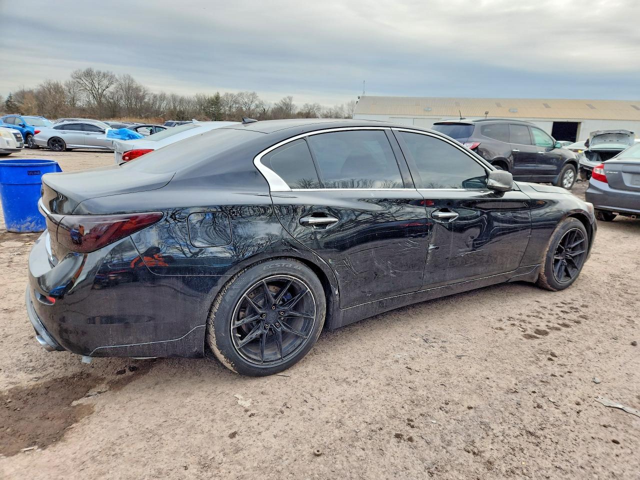2015 Infiniti Q50 Premium - Фото 3