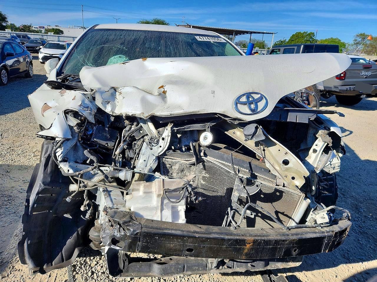 2013 Toyota Venza Le - Фото 5