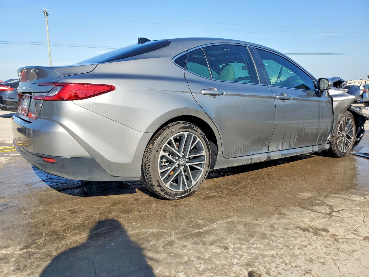2026 Toyota Camry Xle - Image 3