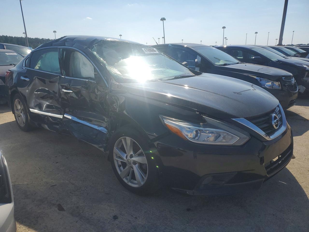 2016 Nissan Altima 2.5 - Фото 4
