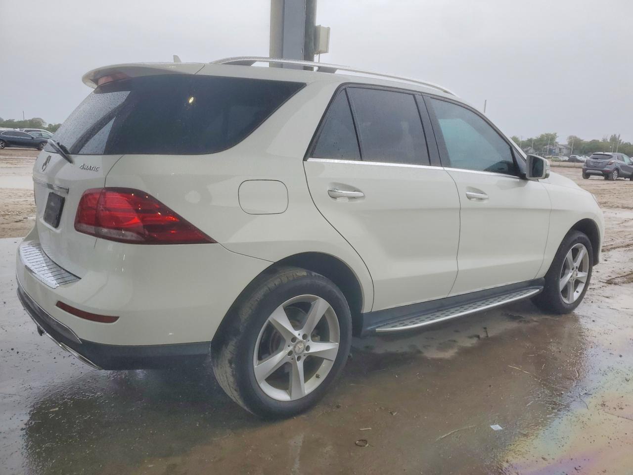 2016 Mercedes-Benz Gle 350 4Matic - Фото 3