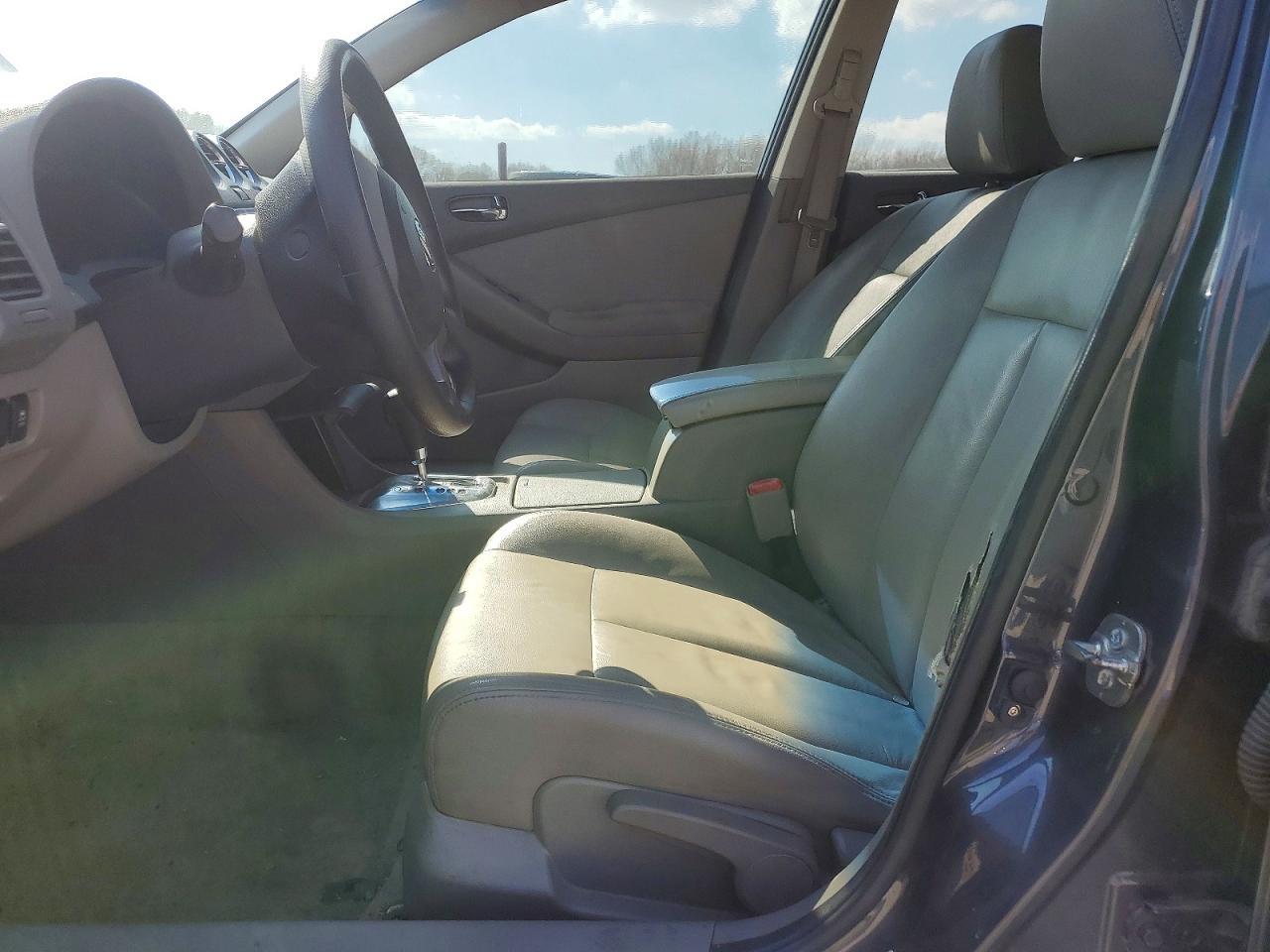 2012 Nissan Altima 2.5 - Image 7