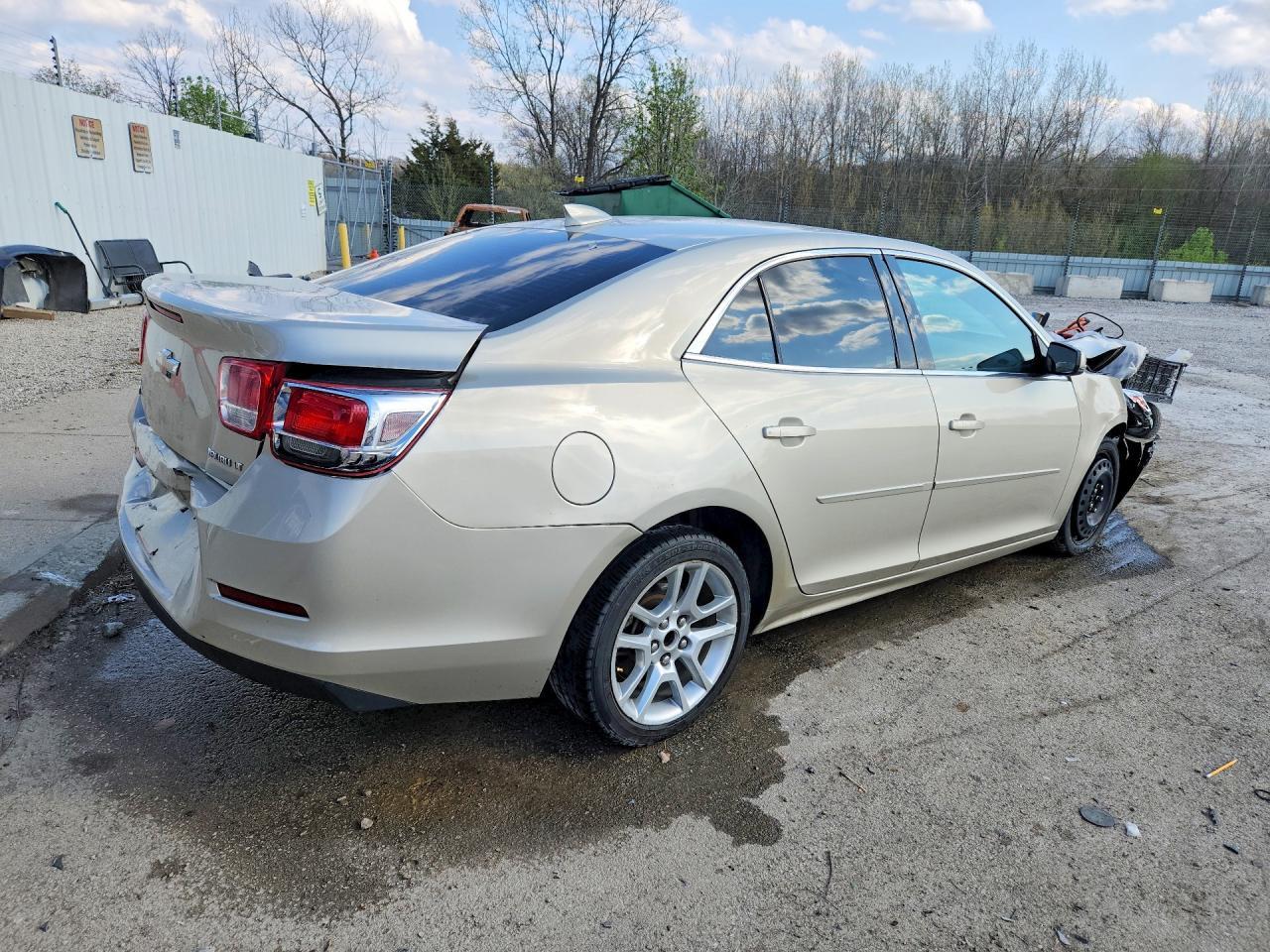 2016 Chevrolet Malibu Limited Lt - Image 3