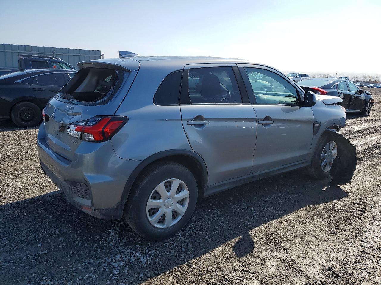 2024 Mitsubishi Rvr Es - Image 3