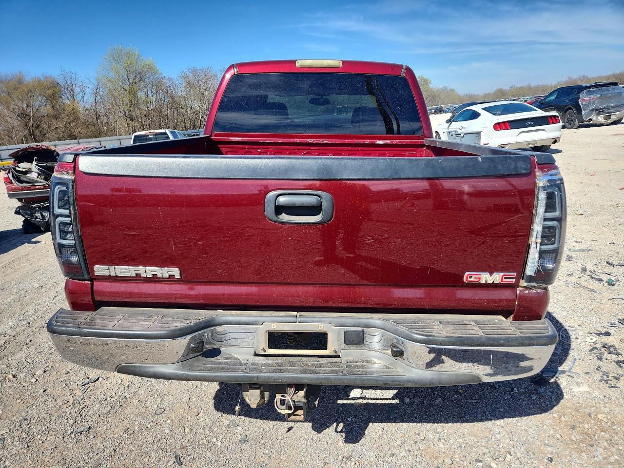 2006 GMC New Sierra C1500 - Фото 6