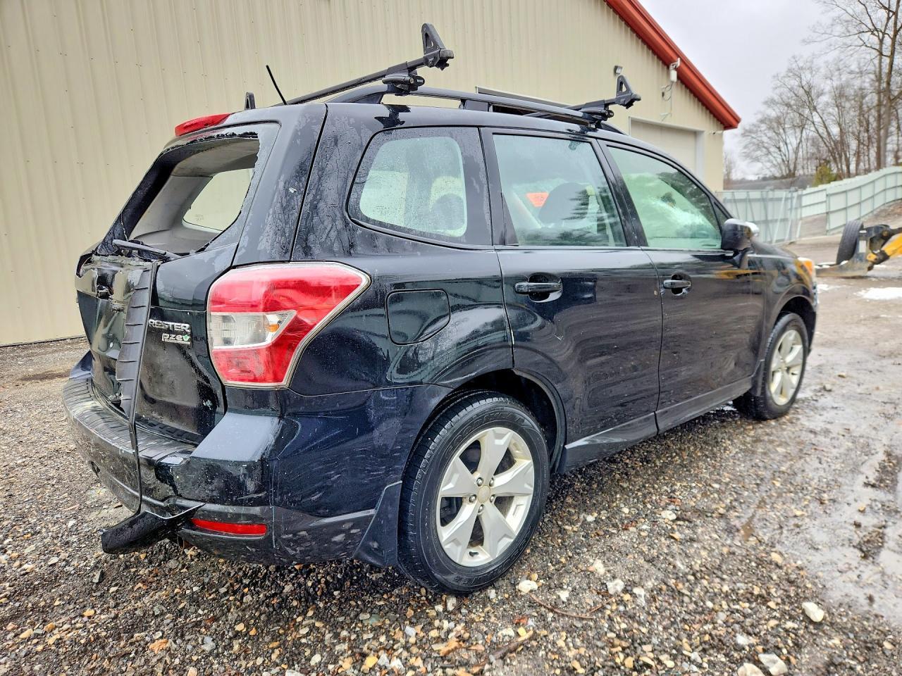 2015 Subaru Forester 2.5I - Фото 3
