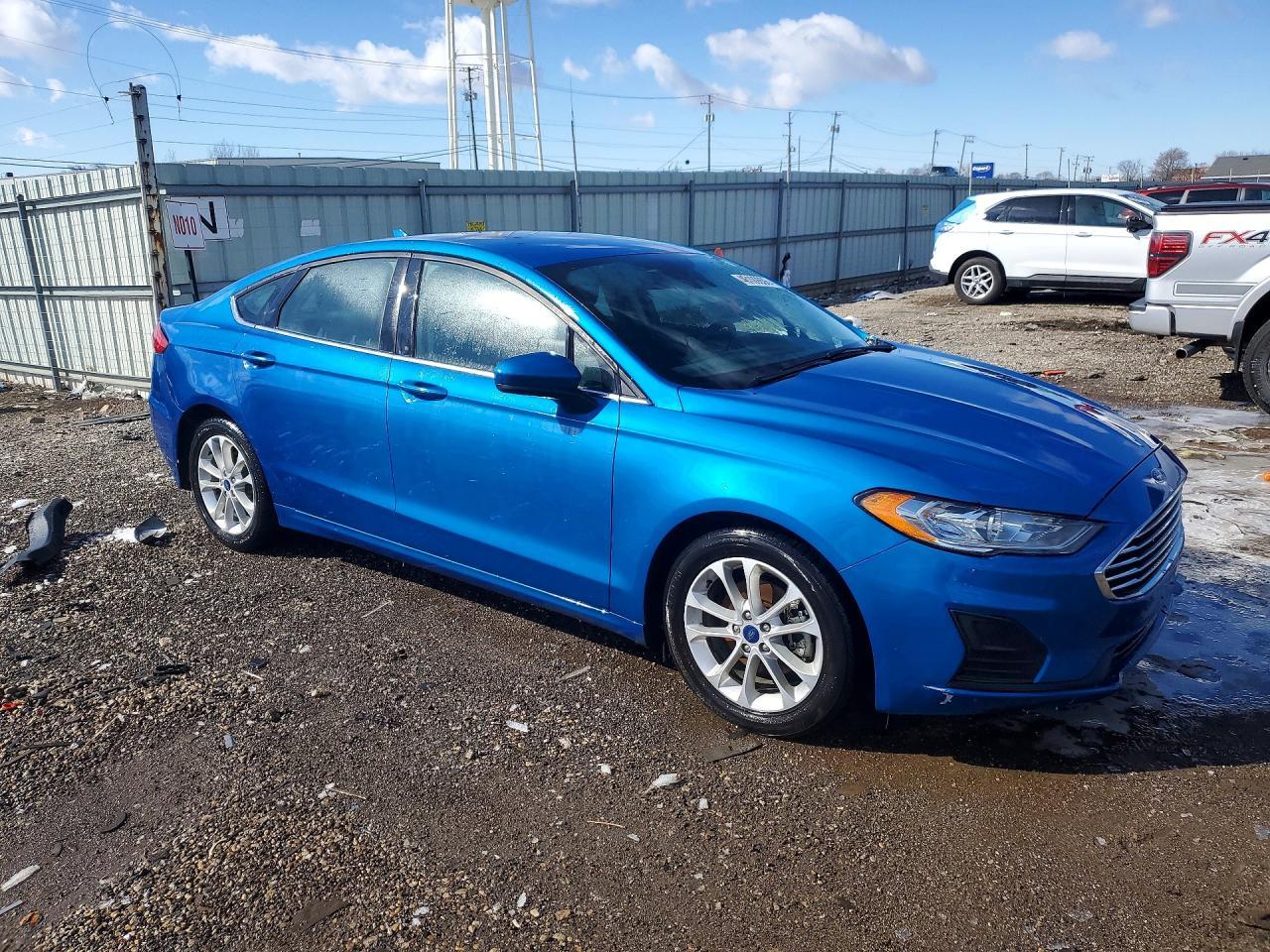 2020 Ford Fusion Se - Фото 4