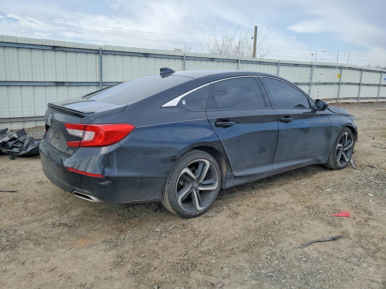 2022 Honda Accord Sport - Фото 3
