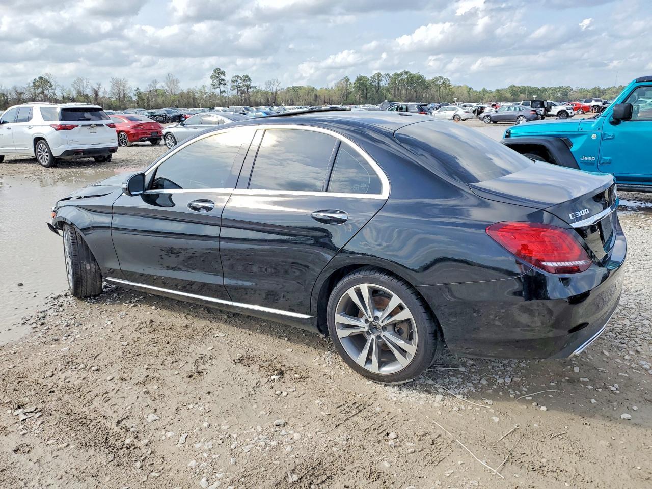 2021 Mercedes-Benz C 300 - Image 2