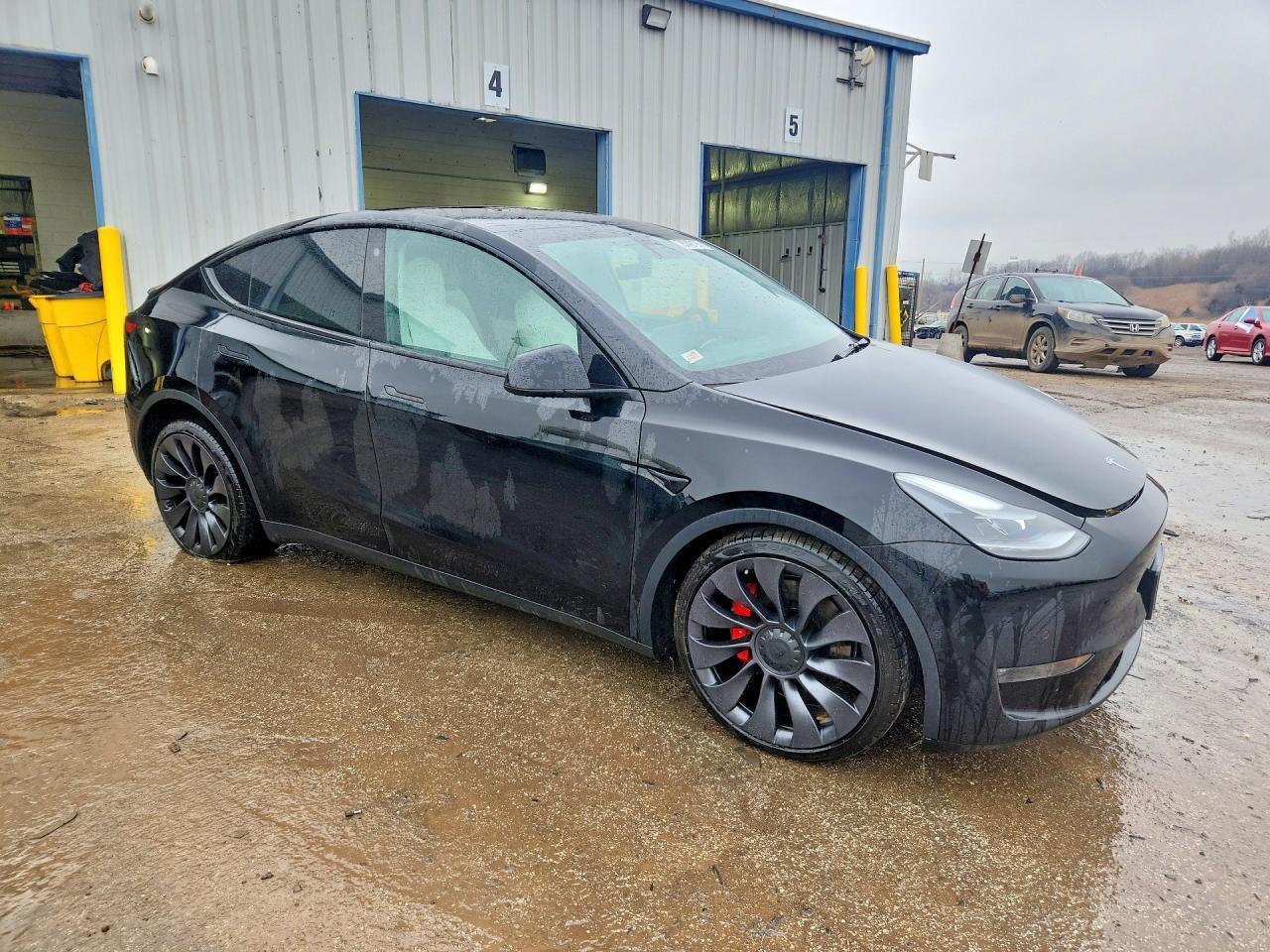 2021 Tesla Model Y - Фото 4