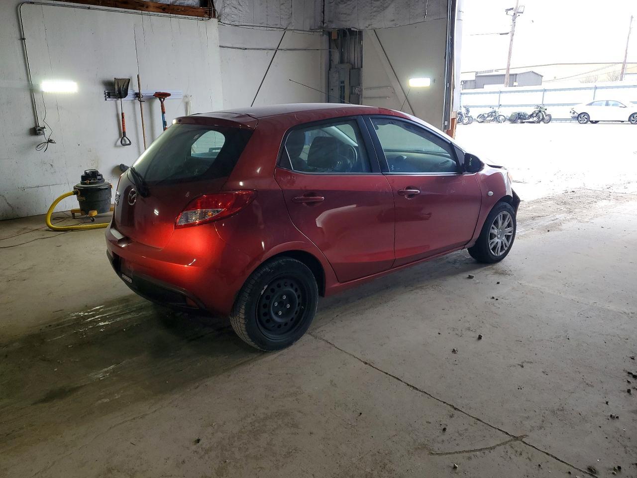 2014 Mazda Mazda2 Sport - Фото 3