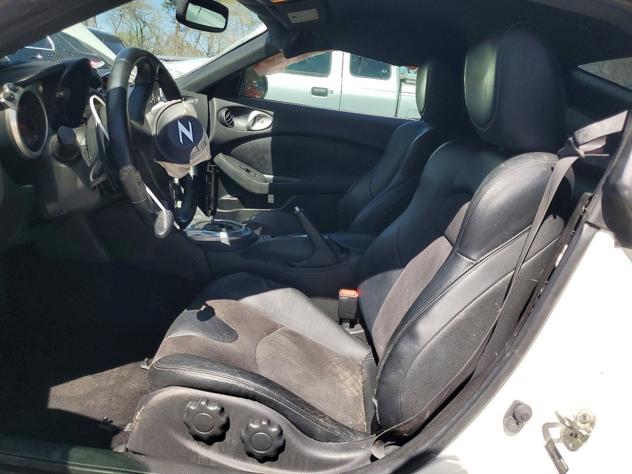 2014 Nissan 370Z Touring - Фото 7