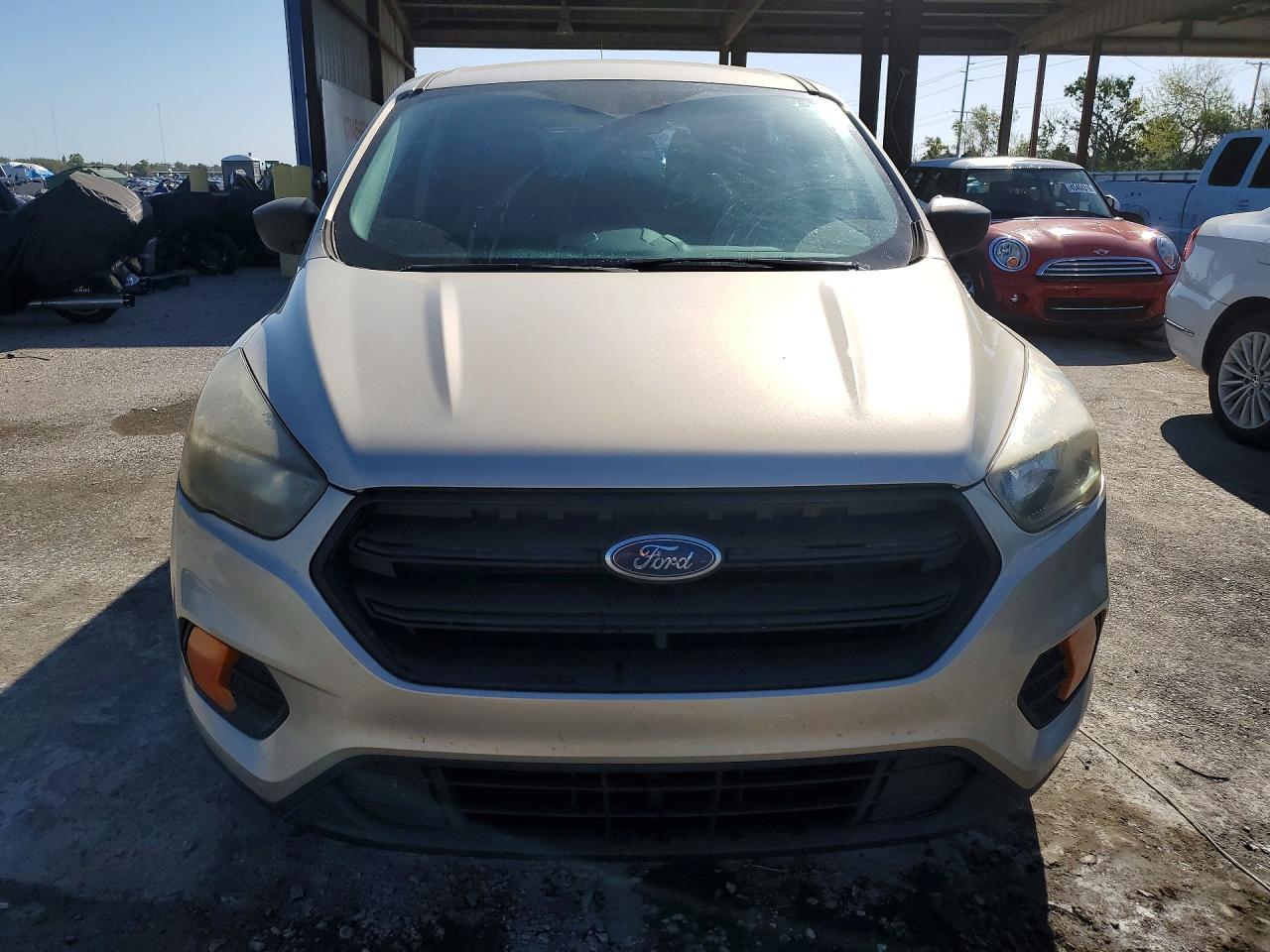 2018 Ford Escape S - Image 5