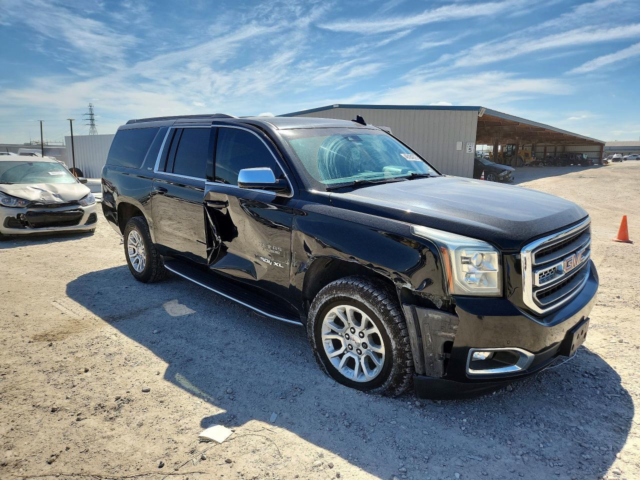 2019 GMC Yukon Xl K1500 Slt - Image 4