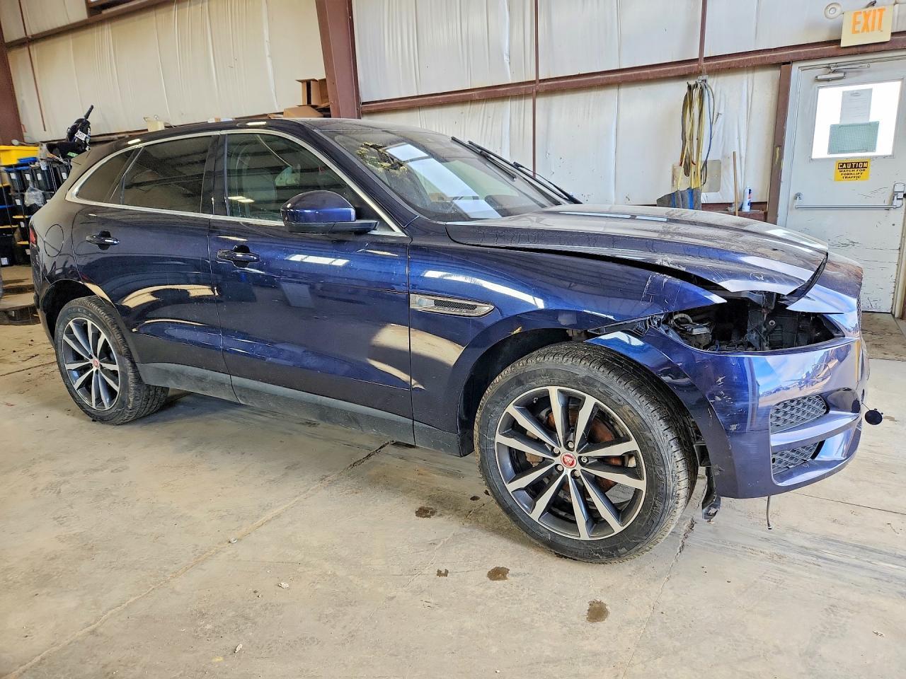 2019 Jaguar F-Pace Prestige - Image 4