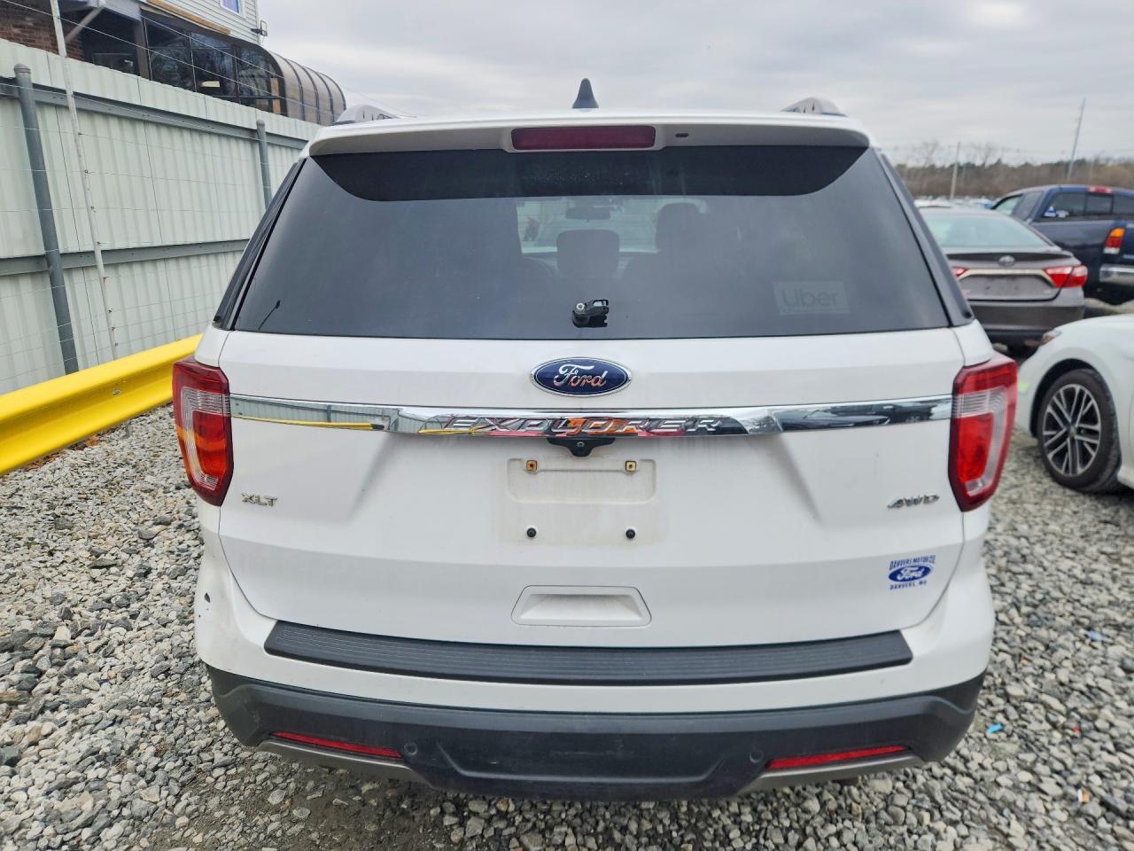 2019 Ford Explorer Xlt - Фото 6
