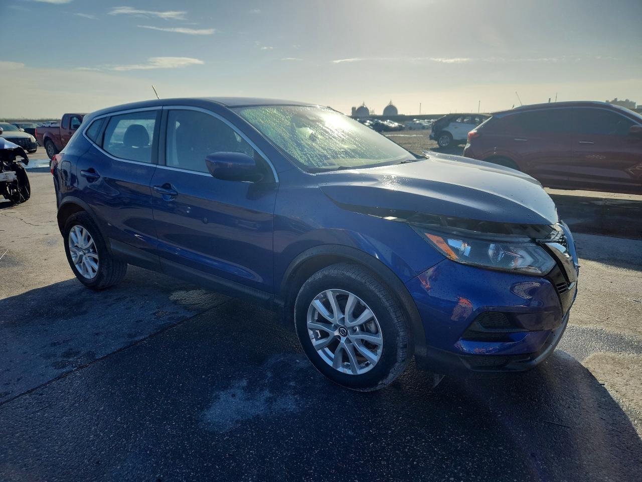 2021 Nissan Rogue Sport S - Фото 4