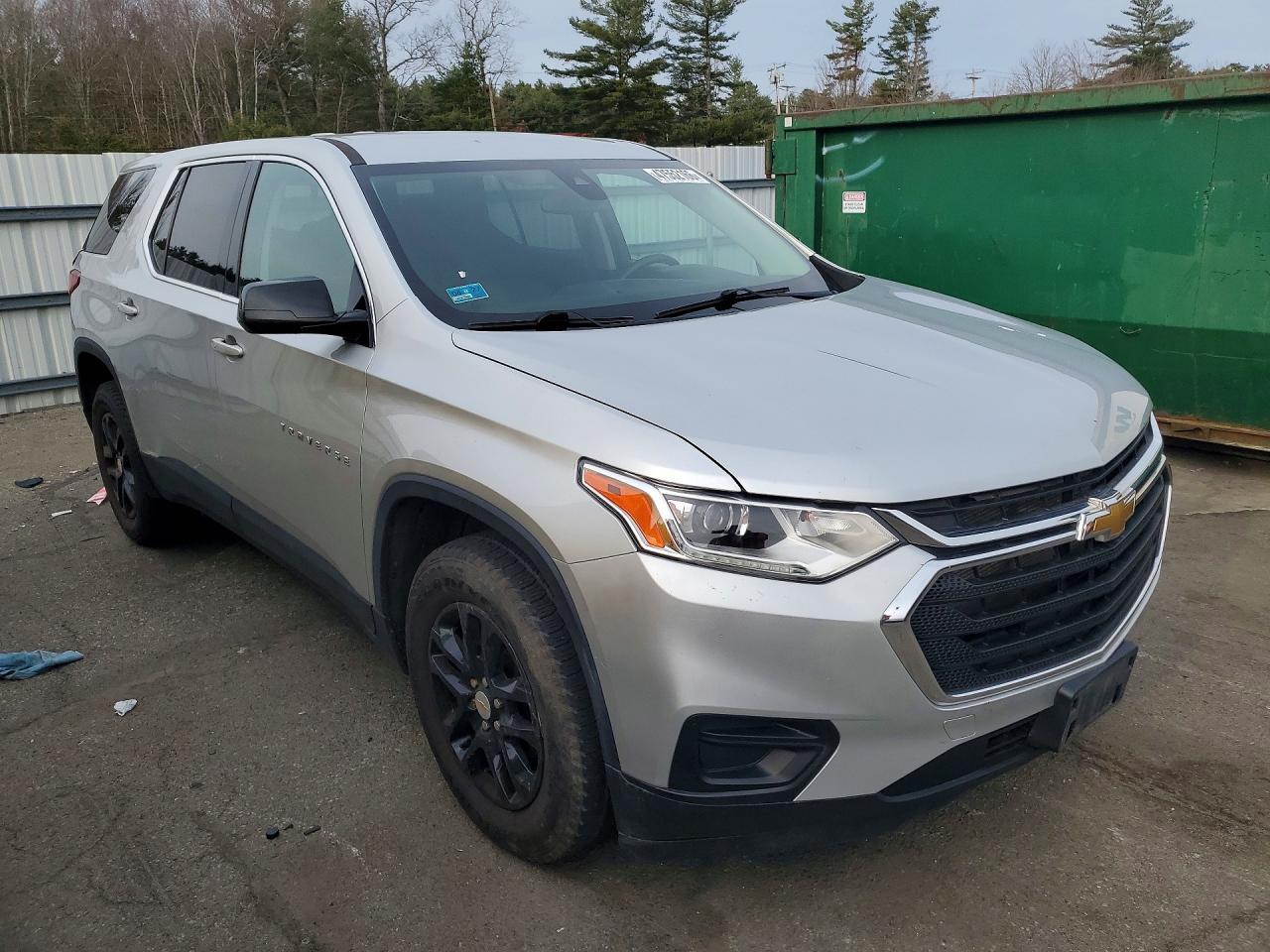 2020 Chevrolet Traverse Ls - Image 4