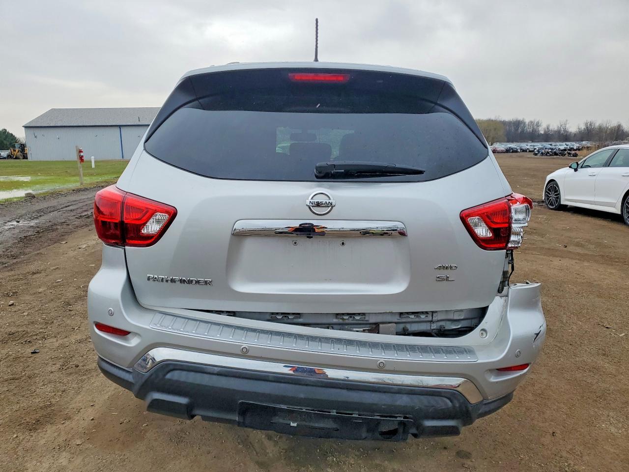 2017 Nissan Pathfinder Sl - Фото 6