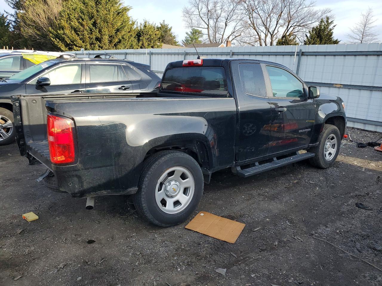 2021 Chevrolet Colorado - Фото 3
