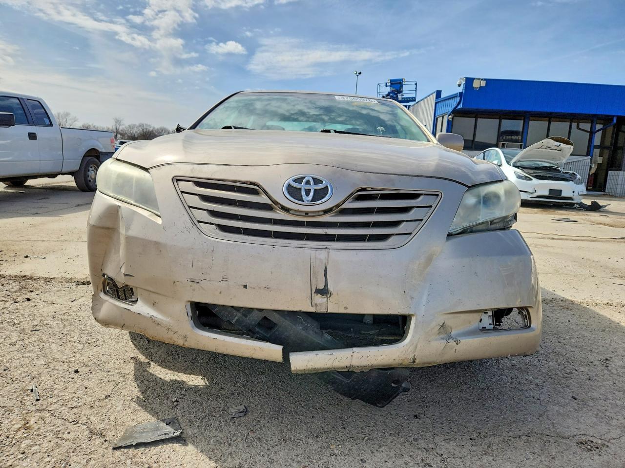 2008 Toyota Camry Le - Image 5