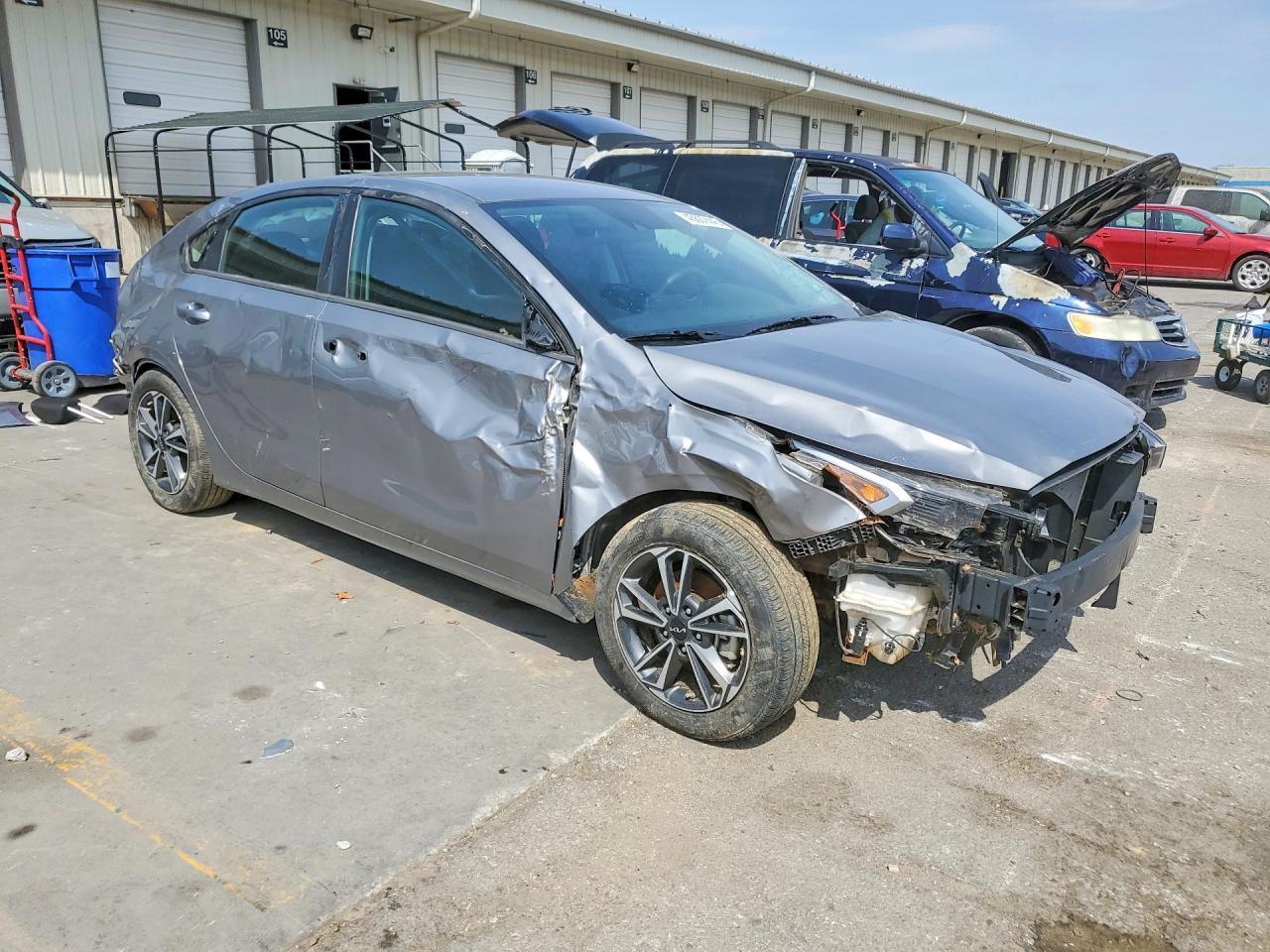 2024 Kia Forte Lxs - Image 4