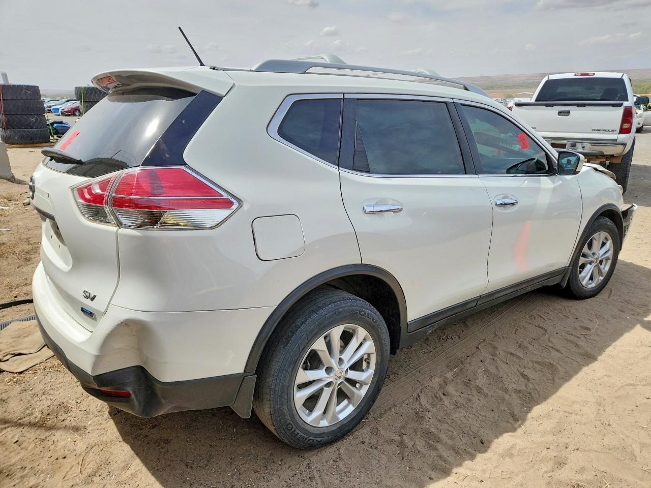 2014 Nissan Rogue Sv - Image 3