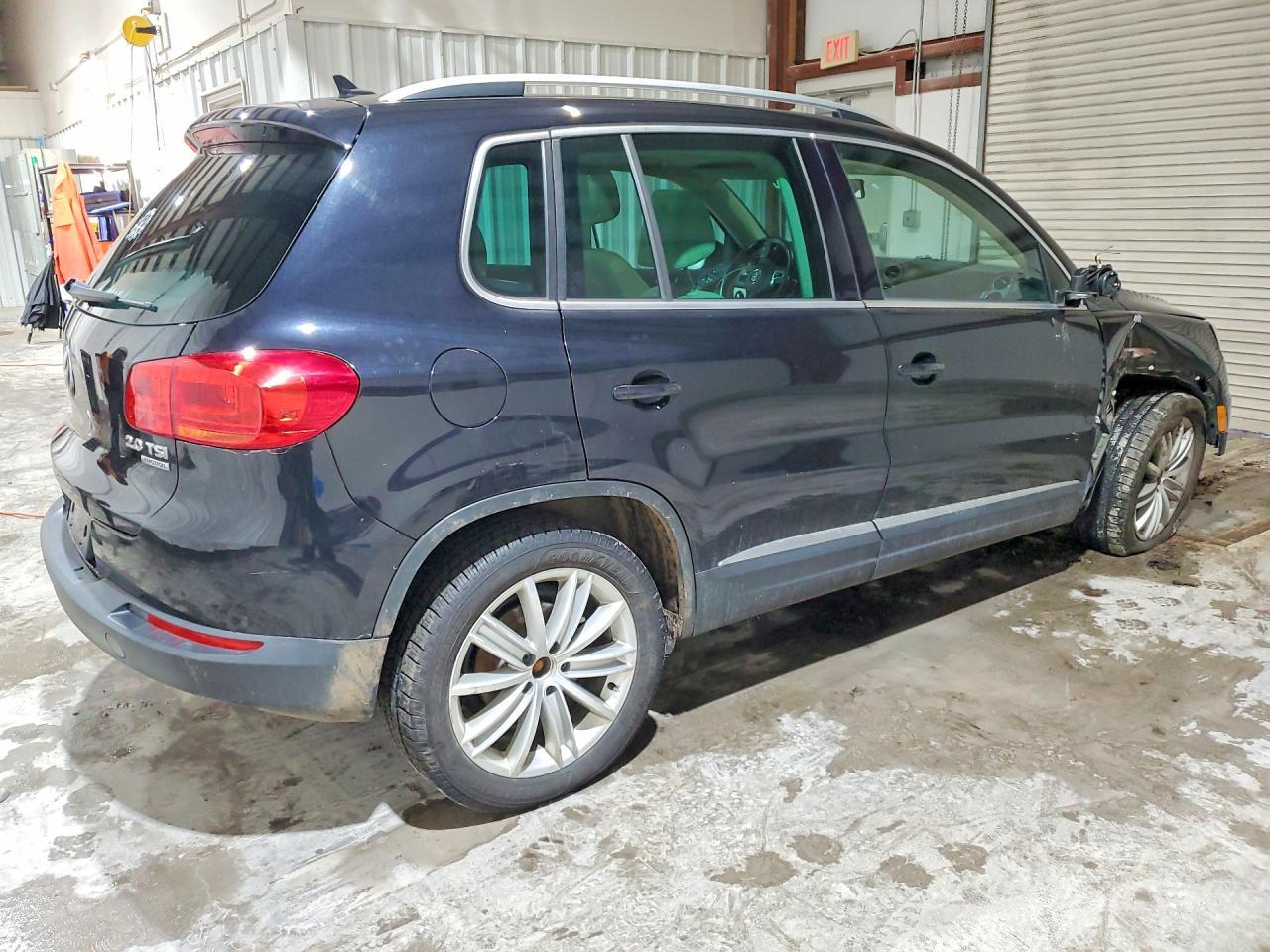 2012 Volkswagen Tiguan S - Фото 3
