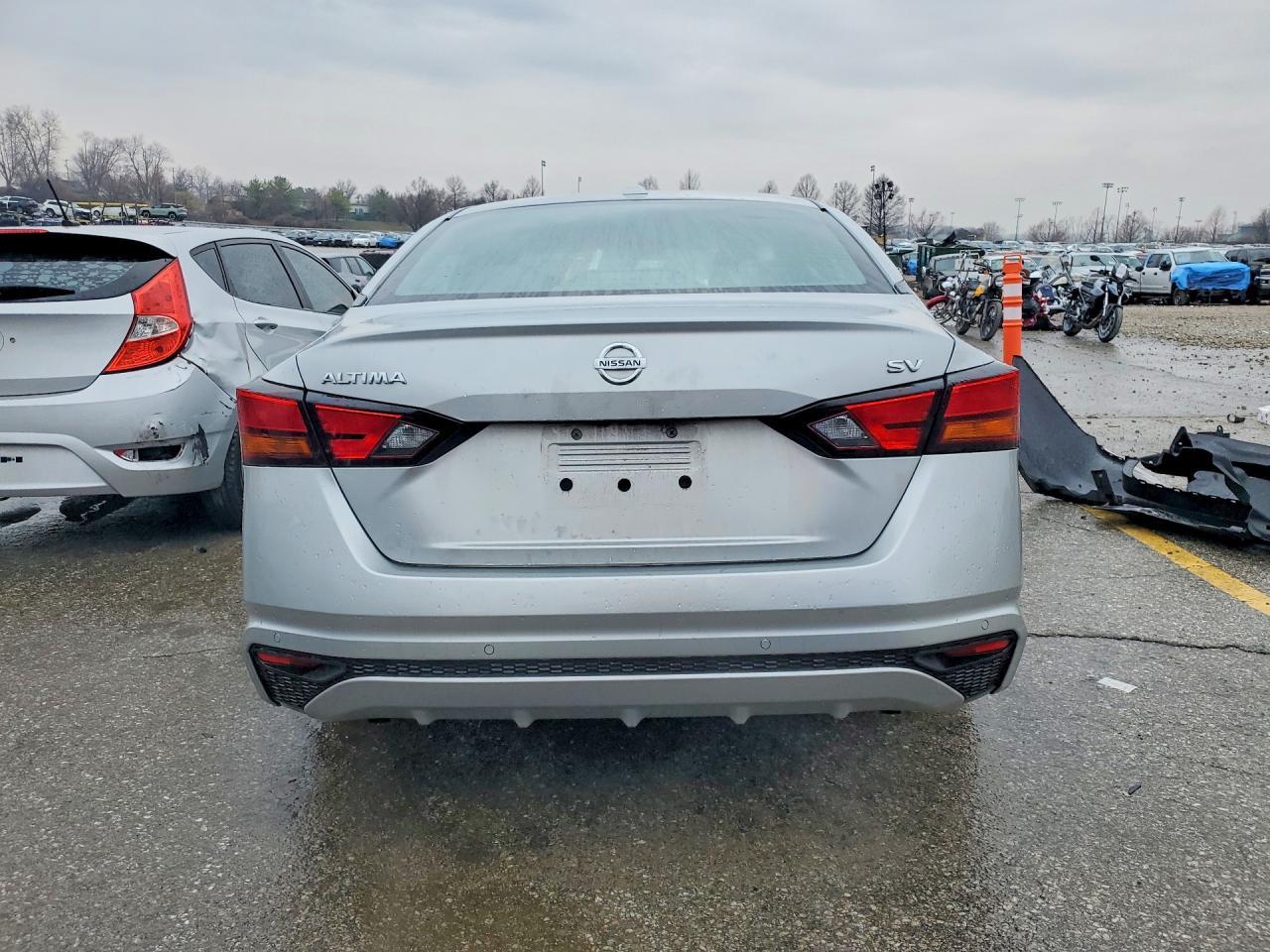 2021 Nissan Altima Sv - Фото 6