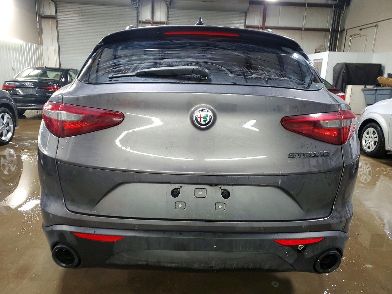 2019 Alfa Romeo Stelvio - Фото 6
